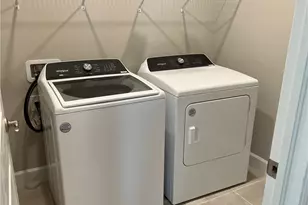 2063 Grove Dr, Naples, FL 34120 - Photo 15