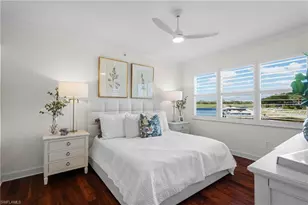 8775 Coastline Ct, Naples, FL 34120 - Photo 15