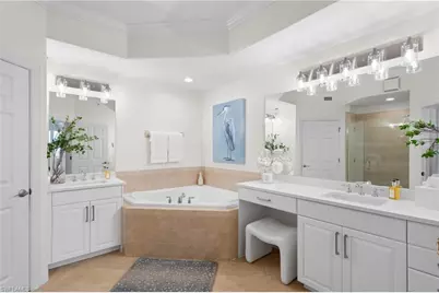 8775 Coastline Ct #102, Naples, FL 34120 - Photo 17