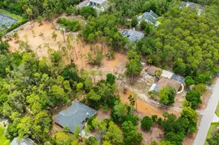 6940 Bottlebrush Ln, Naples, FL 34109 - Photo 3