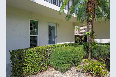 53 High Point Cir W #101, Naples, FL 34103 - Photo 13