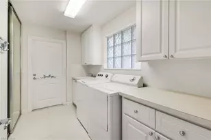 5058 Kingston Way, Naples, FL 34119 - Photo 21