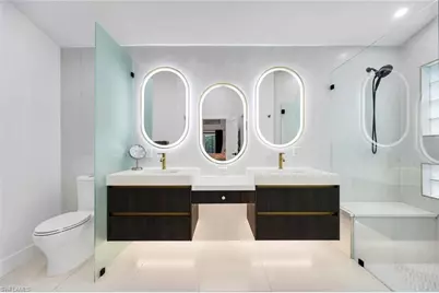 806 Knoll Wood Ct, Naples, FL 34108 - Photo 23