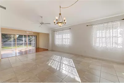 28281 Islet Trl, Bonita Springs, FL 34135 - Photo 5