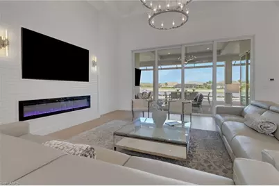 14370 Laguna Springs Ln, Naples, FL 34114 - Photo 5