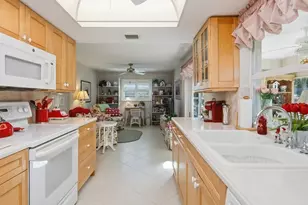 4412 Beechwood Lake Dr, Naples, FL 34112 - Photo 9