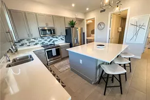 163 Indies Dr E, Naples, FL 34114 - Photo 5