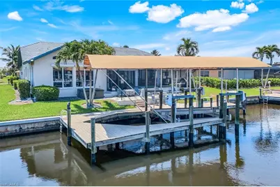 3347 SE 19th Ave, Cape Coral, FL 33904 - Photo 5