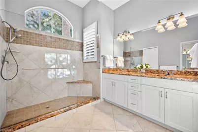 163 Amblewood Ln #4-404, Naples, FL 34105 - Photo 19