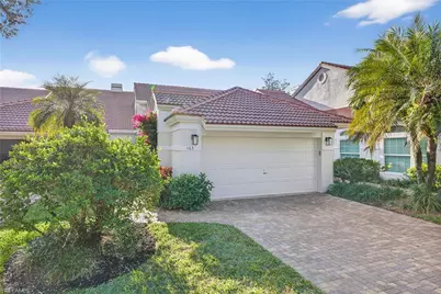 163 Amblewood Ln #4-404, Naples, FL 34105 - Photo 3