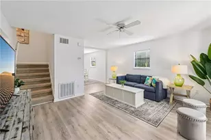 740 15th St NW, Naples, FL 34120 - Photo 5