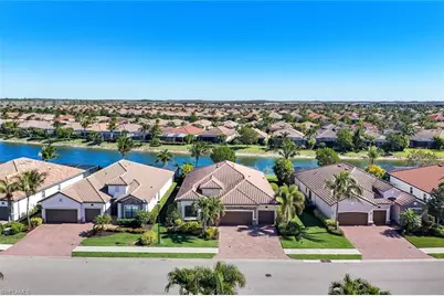 28085 Wicklow Ct, Bonita Springs, FL 34135 - Photo 5