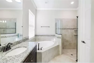 28085 Wicklow Ct, Bonita Springs, FL 34135 - Photo 21