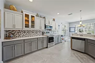 20107 Seadale Ct, Estero, FL 33928 - Photo 7