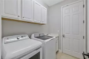 28126 Edenderry Ct, Bonita Springs, FL 34135 - Photo 23