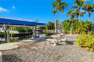 27245 Gasparilla Dr, Bonita Springs, FL 34135 - Photo 27