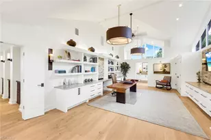 6777 Southern Oak Ct, Naples, FL 34109 - Photo 25