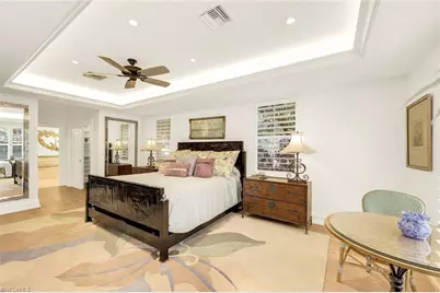 6777 Southern Oak Ct, Naples, FL 34109 - Photo 13
