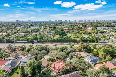 6777 Southern Oak Ct, Naples, FL 34109 - Photo 43