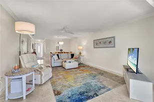 325 Charlemagne Blvd, Naples, FL 34112 - Photo 7