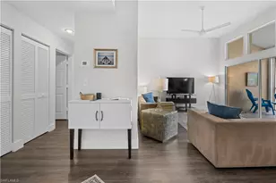 2711 Citrus Lake Dr, Naples, FL 34109 - Photo 13