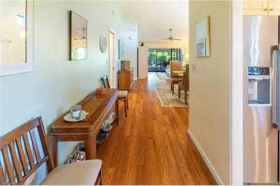 522 Beachwalk Cir, Naples, FL 34108 - Photo 5