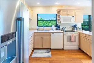 522 Beachwalk Cir, Naples, FL 34108 - Photo 15