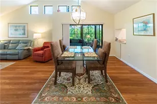 522 Beachwalk Cir, Naples, FL 34108 - Photo 7