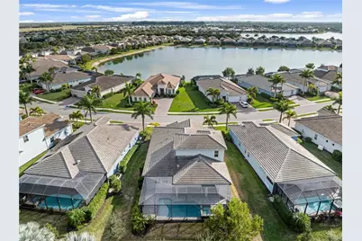 14586 Kelson Cir, Naples, FL 34114 - Photo 3