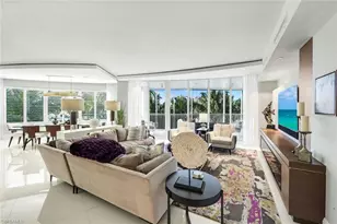 13665 Vanderbilt Dr, Naples, FL 34110 - Photo 9