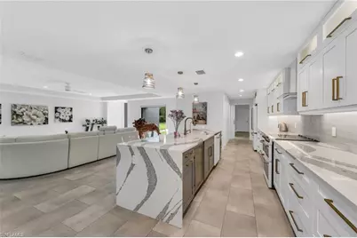 6659 Livingston Woods Ln, Naples, FL 34109 - Photo 7