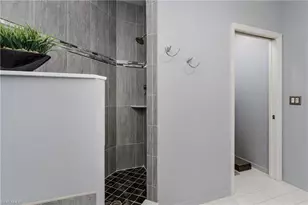 640 Lalique Cir, Naples, FL 34119 - Photo 23