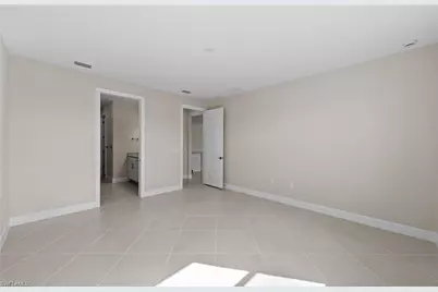 7132 Chapel Creek Ln, North Fort Myers, FL 33917 - Photo 27