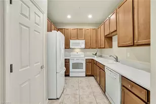 14685 Cranberry Ct, Naples, FL 34114 - Photo 5