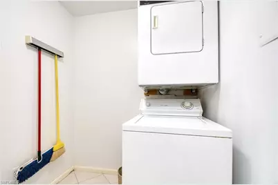 3308 Europa Dr #22, Naples, FL 34105 - Photo 17