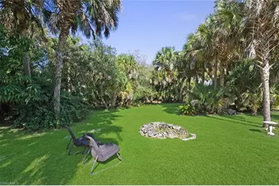 2591 2nd Ave SE, Naples, FL 34117 - Photo 41