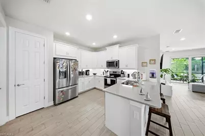 1074 Enbrook Loop, Naples, FL 34114 - Photo 9