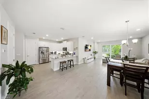 1074 Enbrook Loop, Naples, FL 34114 - Photo 5