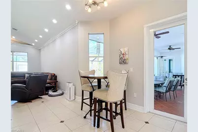 4411 Pine Ridge Rd, Naples, FL 34119 - Photo 17