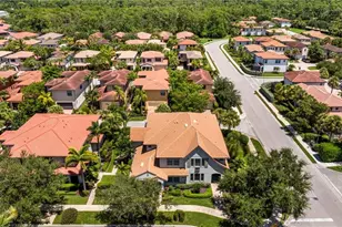 1359 Artesia Dr E, Naples, FL 34113 - Photo 37