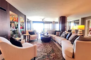 5601 Turtle Bay Dr W, Naples, FL 34108 - Photo 9