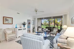 725 Saratoga Cir, Naples, FL 34104 - Photo 15