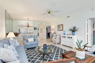 725 Saratoga Cir, Naples, FL 34104 - Photo 17