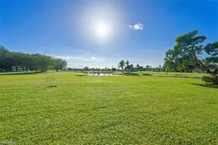 452 Bristle Cone Ln, Naples, FL 34113 - Photo 13