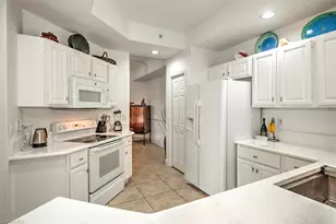 8385 Whisper Trace Ln, Naples, FL 34114 - Photo 11
