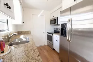 8114 Lake San Carlos Cir, Fort Myers, FL 33967 - Photo 9