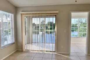 153 Santa Clara Dr, Naples, FL 34104 - Photo 11