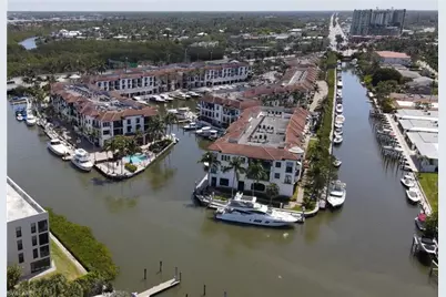 1500 5th Ave S, Naples, FL 34102 - Photo 1