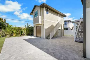 3085 Connecticut Ave, Naples, FL 34112 - Photo 3