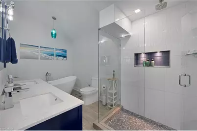 27218 Barefoot Ln, Bonita Springs, FL 34135 - Photo 11